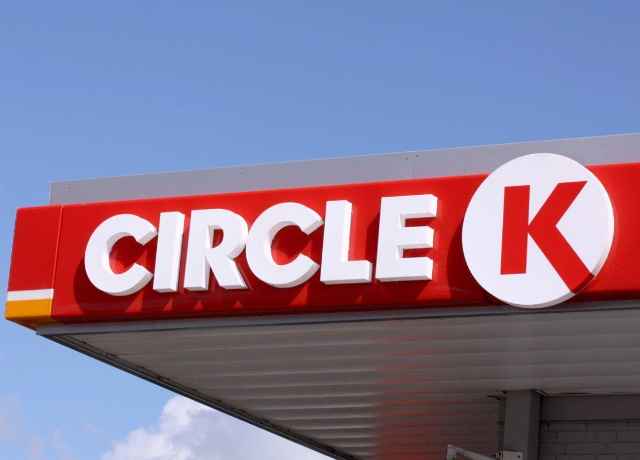 Franchise Circle K Bisnis Minimarket Indonesia rincian modal 2026