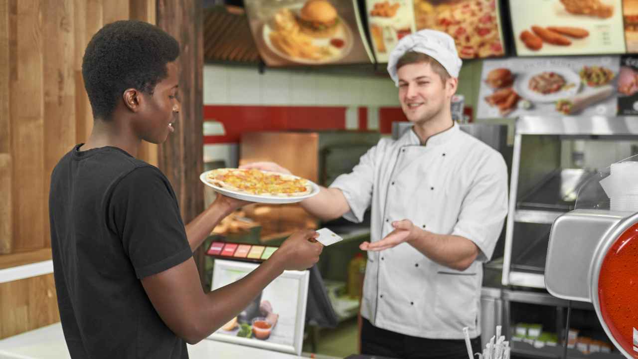 22 Franchise Makanan Kekinian di Surabaya dengan konsep unik 2025