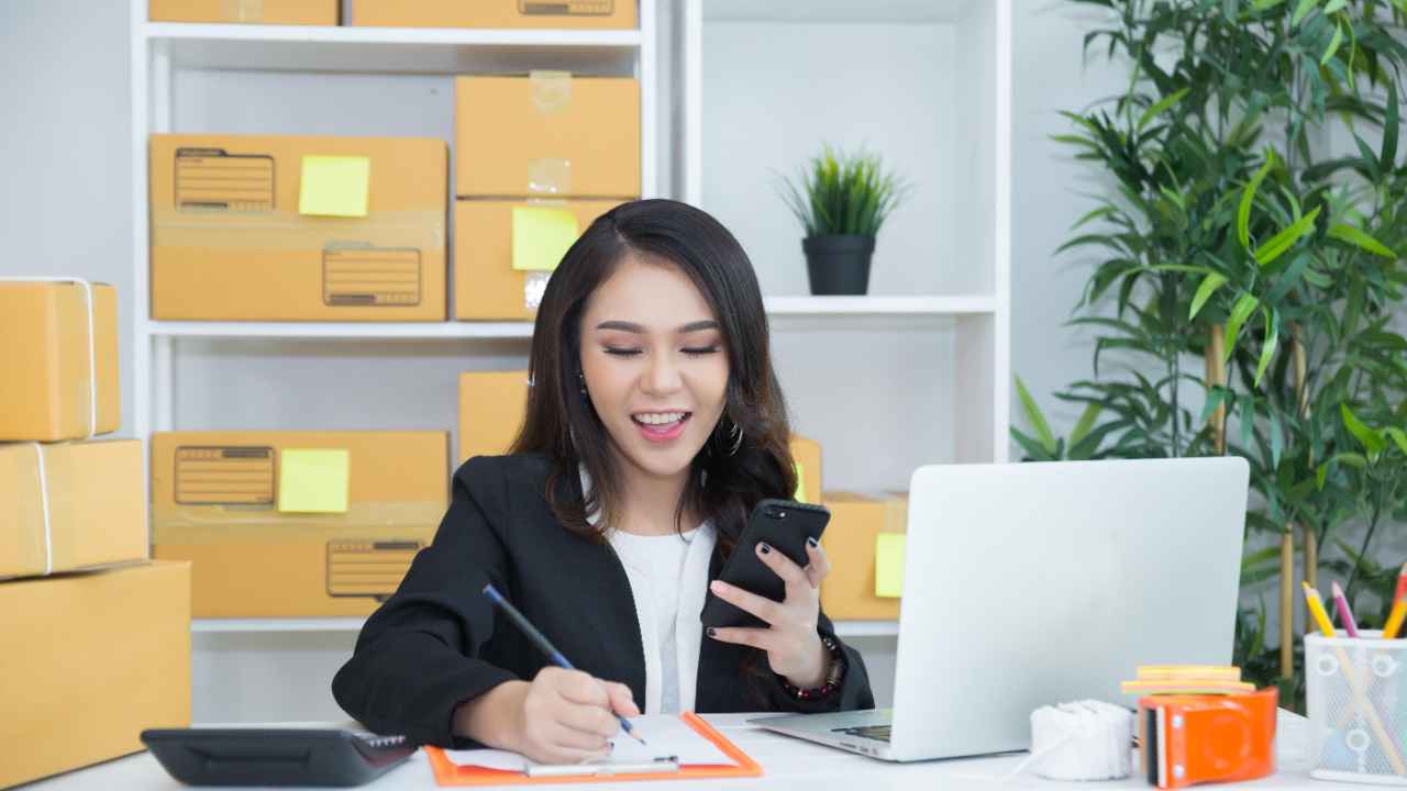 Bisnis franchise jasa modal kecil untuk pemula di tahun 2025
