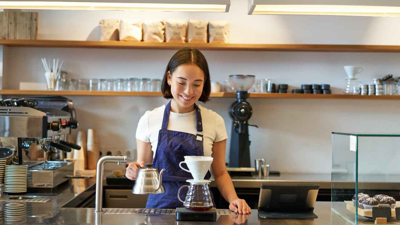 Usaha Cafe Kopi Semarang 30 franchise coffee shop analisa balik modalnya