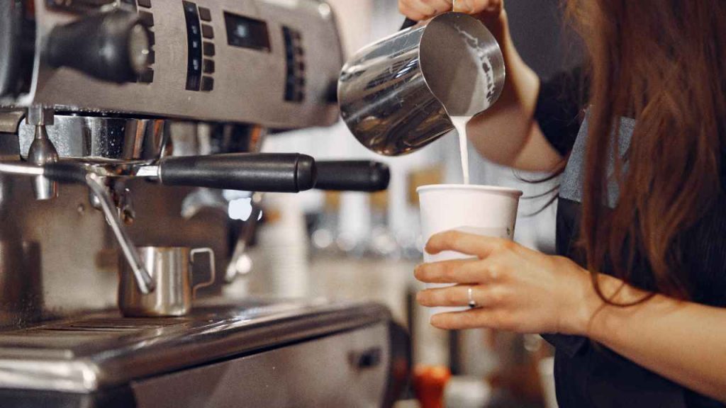 Usaha Cafe Kopi Surabaya