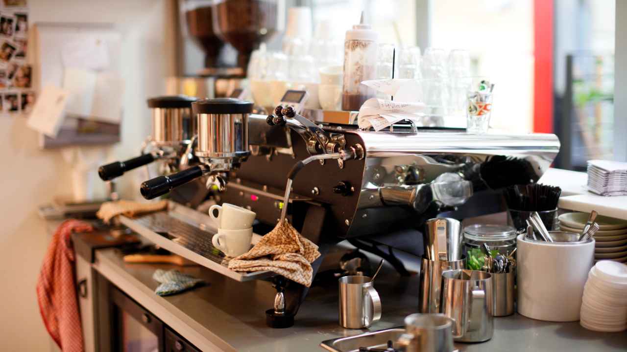 Usaha Cafe Kopi Denpasar Bali dengan modal minim untuk pemula